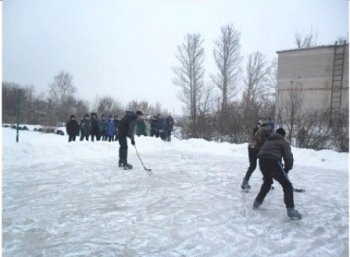 Дружеская встреча по хоккею